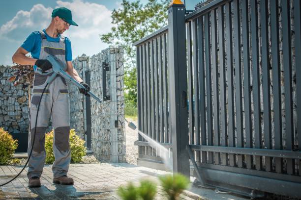 Best Animal Enclosure Cleaning  in North Fork, CA